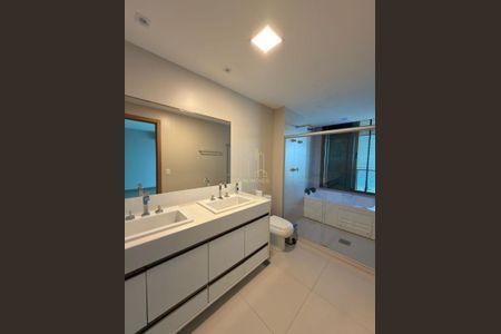 4_photo/071619f135.ef17f09ecc4cbcb1-ATLAS-de826b39-cc08-4dad-a4fb-5528b1c3d9eb.jpg de apartamento para alugar com 4 quartos, 242m² em Jaguaribe, Salvador