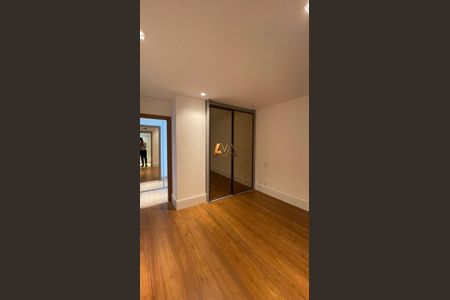 6_photo/071619f149.ef17f09ecc4cbcb1-ATLAS-16633069-00a8-4d6f-9060-cde5c83eb424.jpg de apartamento à venda com 4 quartos, 240m² em Jaguaribe, Salvador