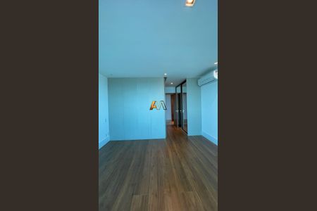 11_photo/071619f149.ef17f09ecc4cbcb1-ATLAS-cfcda60a-646d-4649-babc-3db67823a3ca.jpg de apartamento à venda com 4 quartos, 242m² em Jaguaribe, Salvador