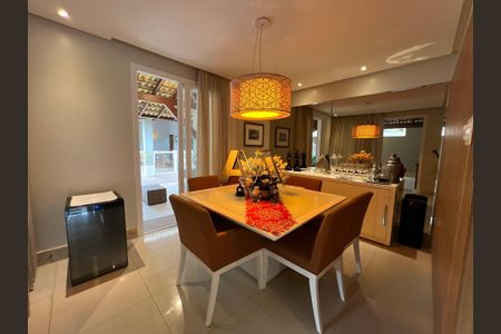 8_photo/071619f5c3.8d9d2e8c4e07ca84-ATLAS-a457b280-5cf7-41bd-b825-0f82355803f3.jpg de casa à venda com 4 quartos, 392m² em Patamares, Salvador