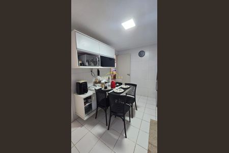 19_photo/071619f5c3.8d9d2e8c4e07ca84-ATLAS-c771baaf-9c5f-4811-afd2-12e48a2f2dc6.jpg de casa à venda com 4 quartos, 392m² em Patamares, Salvador