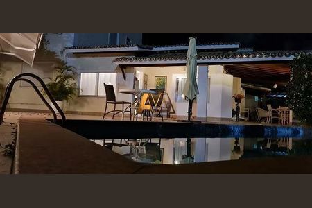 9_photo/071619fa51.1fa6a91c389b6b6f-ATLAS-f36d7ff2-37da-4de0-978d-4d7ad6312c40.jpg de casa à venda com 4 quartos, 450m² em Jaguaribe, Salvador