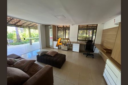 3_photo/071619faf1.2f15d505e37c7ac5-ATLAS-d364d87d-ecd4-46d2-829f-68bc8f90476d.jpg de casa à venda com 4 quartos, 305m² em Jaguaribe, Salvador