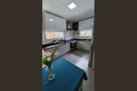 11_photo/071619fc5d.2a17df7df6ae08cb-ATLAS-42d0f7f3-2faa-4ed0-952c-b13f54d65b29.jpg de casa à venda com 4 quartos, 231m² em Piatã, Salvador