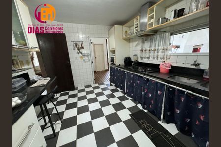 37_photo/071619fc5d.2a17df7df6ae08cb-ATLAS-ac33859e-3478-48a8-af76-8c58f3cdc4a8.jpg de casa à venda com 3 quartos, 360m² em Piatã, Salvador