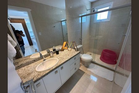 5_photo/071619fd75.aee49e73b172d5f5-ATLAS-21d21143-915b-400a-a9db-b925143f7553.jpg de casa à venda com 5 quartos, 332m² em Piatã, Salvador