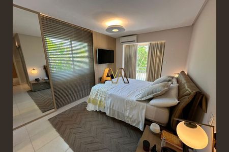 4_photo/071619fd75.aee49e73b172d5f5-ATLAS-df0fb7e4-e467-4d8f-a580-46f8d2925ec7.jpg de casa à venda com 5 quartos, 332m² em Piatã, Salvador