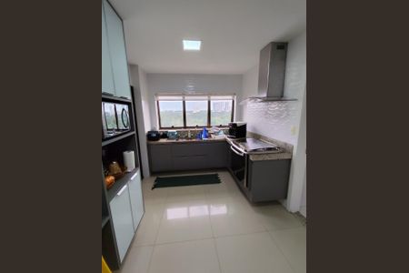 9_photo/07161a0167.ba73c99eb6f9d3b5-ATLAS-4149d00b-ecb3-46df-8cf0-d58d9e832fd6.jpg de apartamento à venda com 4 quartos, 225m² em Patamares, Salvador