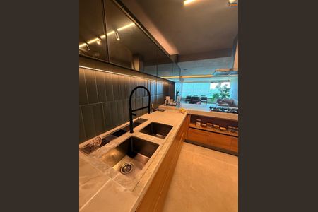 26_photo/07161a18f9.98cf39ec7952f033-ATLAS-ad5dfd9b-db5d-4798-ae36-9fff933d0ba1.jpg de apartamento à venda com 4 quartos, 305m² em Pituaçu, Salvador