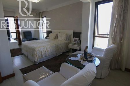 11_photo/07161a195b.bd67d65dfec2c19a-ATLAS-1ef7adc1-3157-43fb-acdf-d554d4184e42.jpg de apartamento à venda com 4 quartos, 200m² em Patamares, Salvador