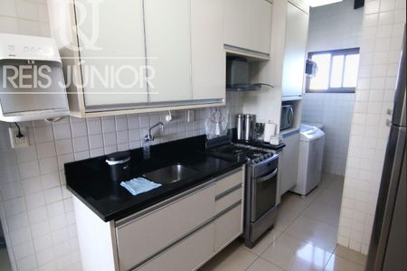 4_photo/07161a195b.bd67d65dfec2c19a-ATLAS-577d4865-1df6-487c-8743-39dae353f3de.jpg de apartamento à venda com 4 quartos, 200m² em Patamares, Salvador