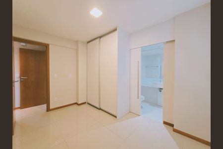 4_photo/07161a1e79.eb25e022b77d3be7-ATLAS-12afbc92-0ddc-48d7-b08b-928298400e84.jpg de apartamento à venda com 3 quartos, 149m² em Patamares, Salvador