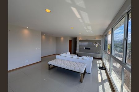 2_photo/07161a1f03.92b2bda85b3a8516-ATLAS-e958f86b-4c7c-4f60-be3d-90c73aa2962c.jpg de apartamento à venda com 3 quartos, 155m² em Patamares, Salvador