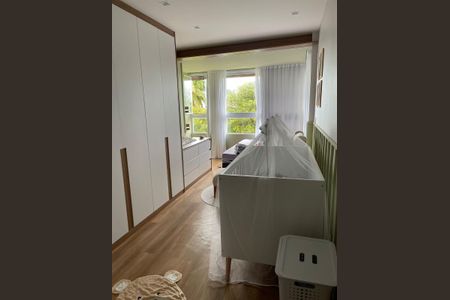 10_photo/07161a2217.db829c6054abc860-ATLAS-d57b9ccb-059d-456e-8720-63b2a532861b.jpg de casa à venda com 3 quartos, 311m² em Pituaçu, Salvador