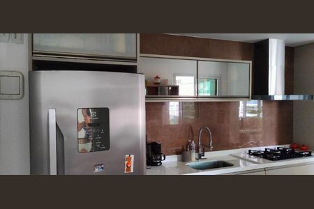 6_photo/07161a22b9.ccc84eef841aa968-ATLAS-2f5b6308-db65-4e8c-b60c-11d753106842.jpg de apartamento à venda com 3 quartos, 200m² em Pituaçu, Salvador