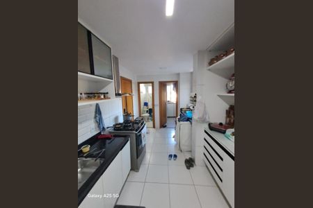 7_photo/07161a22b9.f5994e8b2021a887-ATLAS-0acd89f4-4a97-42e2-9b1f-d96193fb6e99.jpg de apartamento à venda com 3 quartos, 200m² em Pituaçu, Salvador