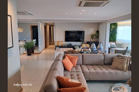 9_photo/07161a22b9.f5994e8b2021a887-ATLAS-7fc9a2b3-bfc2-47fe-a2fe-0bbd1fafdc65.jpg de apartamento à venda com 3 quartos, 200m² em Pituaçu, Salvador