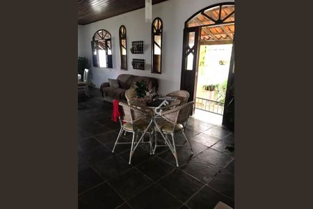 12_photo/07161a2357.cb4a3f4e1d4d223a-ATLAS-e37d1eae-cf6a-4361-b1af-326fbddfe491.jpg de casa à venda com 4 quartos, m² em Pituaçu, Salvador