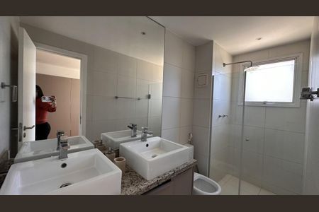 11_photo/07161a2361.bfa2818a8f2e1fe6-ATLAS-1f9e23d5-efeb-449d-b0e0-244a1dd75e1d.jpg de apartamento à venda com 3 quartos, 165m² em Pituaçu, Salvador