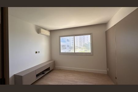 24_photo/07161a2361.bfa2818a8f2e1fe6-ATLAS-ac7d5b48-44fa-42de-8366-b49f46464cd2.jpg de apartamento à venda com 3 quartos, 165m² em Pituaçu, Salvador