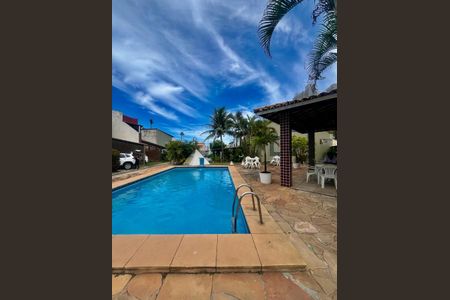 18_photo/07161a23d7.ceff8192393c33de-ATLAS-58539cba-4e4e-47fe-9f63-b85e4b95397f.jpg de casa à venda com 4 quartos, 132m² em Pituaçu, Salvador