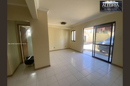 7_photo/07161a372b.9fde2b1beaf38236-ATLAS-7b7b1b77-14d0-4f60-9fd5-2ac9d430c32d.jpg de casa à venda com 5 quartos, 166m² em Pituaçu, Salvador