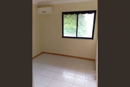 10_photo/07161a3ad1.e2451d589f4ca2b2-ATLAS-94d4f025-e5f2-48e1-a189-dc9e86b36aef.jpg de casa à venda com 5 quartos, 166m² em Pituaçu, Salvador