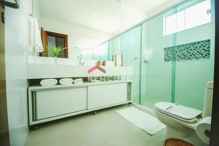 4_photo/07161a5107.f2ed236aecaa8a04-ATLAS-ad5cca2e-dcd7-46f1-8932-218f03a8fa7c.jpg de casa de condomínio à venda com 6 quartos, 280m² em Imbuí, Salvador