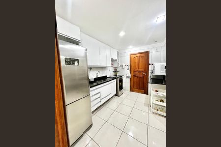 7_photo/07161a5455.307611fa4065a5b8-ATLAS-6e5b7d53-e182-440d-bb57-e7804b3631a6.jpg de apartamento à venda com 3 quartos, 123m² em Imbuí, Salvador