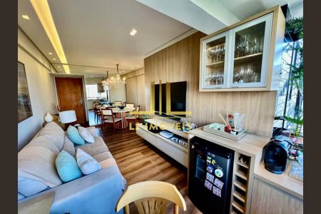 5_photo/07161a547b.edb00c467a4da1b5-ATLAS-43fbd7e6-8950-41d0-89c2-1e3d532aef31.jpg de apartamento à venda com 3 quartos, 66m² em Imbuí, Salvador