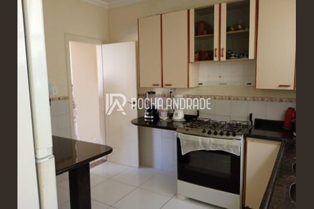 13_photo/07161a861d.ceff8192393c33de-ATLAS-a59258ab-087d-4544-be77-9fe184b12e2d.jpg de casa à venda com 4 quartos, 156m² em Tancredo Neves, Salvador