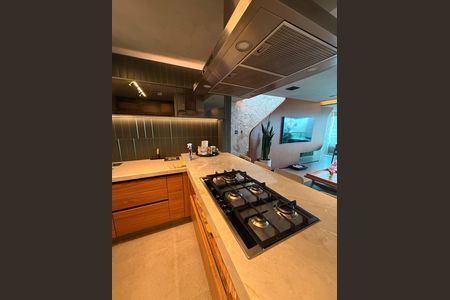 5_photo/07161a8c3b.f279df7ab7105e24-ATLAS-a4c30978-e2d7-4de6-856a-2a6f2964ac2a.jpg de apartamento à venda com 4 quartos, 305m² em Tancredo Neves, Salvador