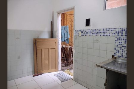17_photo/07161ab3a9.ceff8192393c33de-ATLAS-9e0d4954-a344-491d-8876-db34c46e3db1.jpg de casa à venda com 2 quartos, 54m² em Fazenda Grande do Retiro, Salvador