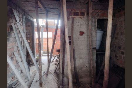 21_photo/07161ab3a9.ceff8192393c33de-ATLAS-dba7f383-c80c-4d2d-9302-6b4ead1b0e73.jpg de casa à venda com 2 quartos, 54m² em Fazenda Grande do Retiro, Salvador