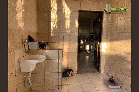 1_photo/07161ab84d.d5cec35dafedcf8d-ATLAS-3a9eb99b-65b3-4c6b-a450-ad218dd3f93f.jpg de casa à venda com 2 quartos, 30m² em Retiro, Salvador