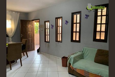 7_photo/07161ab84d.d5cec35dafedcf8d-ATLAS-cffd7bdc-fa1f-462c-bded-ba14e4b12a68.jpg de casa à venda com 2 quartos, 30m² em Retiro, Salvador