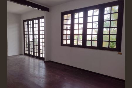 5_photo/07161ace79.4f01e810a805cb87-ATLAS-ee8a01b1-abd6-4c2f-9f25-44fbf4c42e5b.jpg de casa à venda com 4 quartos, 280m² em Iapi, Salvador