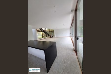 2_photo/07161ae2ef.e6f02a1e96aef2b1-ATLAS-85c708c0-db01-43e0-ac87-48bded39b549.jpg de casa à venda com 5 quartos, 360m² em Pernambués, Salvador