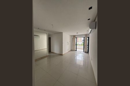 12_photo/07161b00f9.3714cccd63f8fe2d-ATLAS-9d681a3f-49b5-4ff0-8ba1-c163ec66ea92.jpg de apartamento à venda com 3 quartos, 84m² em STIEP, Salvador