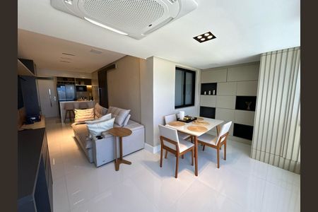 11_photo/07161b045b.b0edb080e3ff71e0-ATLAS-c75a0e4e-8b21-404f-88d5-e228378665bb.jpg de apartamento à venda com 1 quarto, 51m² em Caminho das Árvores, Salvador