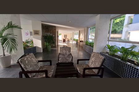 6_photo/07161b0957.b7a28b76476596d7-ATLAS-4f108567-ece5-47e7-bc47-bc25896493e0.jpg de apartamento à venda com 2 quartos, 85m² em Costa Azul, Salvador