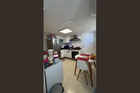 1_photo/07161b0a7f.e55d5649294f0132-ATLAS-0dae7856-5164-48db-a8d2-e24e26f681a7.jpg de apartamento à venda com 2 quartos, 80m² em Jardim Armação, Salvador