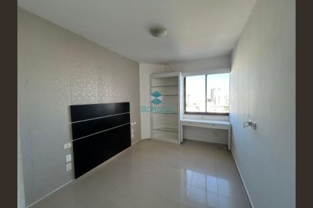 5_photo/07161b0d19.c48b7c1e58d559fc-ATLAS-2b36332c-e6a2-4c3f-9965-65c8a459983a.jpg de apartamento à venda com 4 quartos, 170m² em Pituba, Salvador