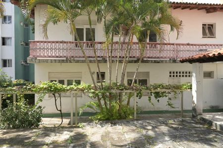 11_photo/07161b0d3f.9612c2c0390caf5f-ATLAS-69a60a7e-a9d6-4f60-93ac-9c69d3eefef7.jpg de casa para alugar com 8 quartos, 670m² em Pituba, Salvador