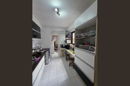 8_photo/07161b0dfd.aafc750051720c32-ATLAS-ffeaea60-3d02-42c8-a3f3-79b625dcf638.jpg de apartamento à venda com 4 quartos, 136m² em Pituba, Salvador