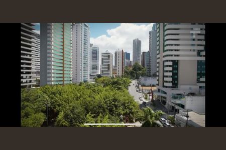 10_photo/07161b0e17.e6f02a1e96aef2b1-ATLAS-91bde9cc-9fb0-4750-b2f5-5a765ba2541a.jpg de apartamento à venda com 4 quartos, 222m² em Pituba, Salvador