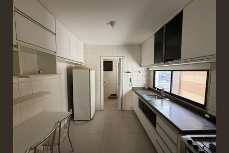 4_photo/07161b0f21.04c16ff0d284adb7-ATLAS-e8e58dcb-2401-4e2f-8e55-759d0e2066a5.jpg de apartamento à venda com 3 quartos, 97m² em STIEP, Salvador