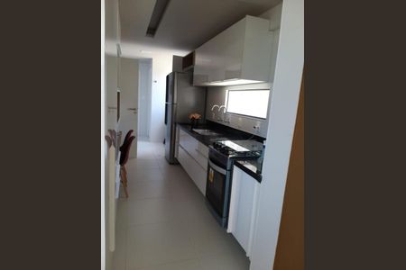 5_photo/07161b118d.2b57347f83d48e3d-ATLAS-5da1c2e4-e005-4f13-9fc3-65966c0329d5.jpg de apartamento à venda com 4 quartos, 140m² em Pituba, Salvador