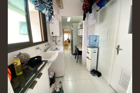 5_photo/07161b1241.5b63f18bcccc212e-ATLAS-3d073fcf-daf8-4696-b3ad-211d8a071e78.jpg de apartamento à venda com 3 quartos, 125m² em Pituba, Salvador