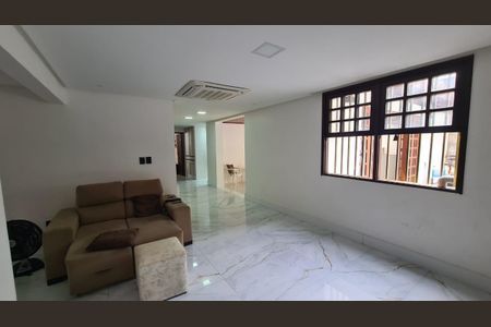 5_photo/07161b124f.2f15d505e37c7ac5-ATLAS-ae581c9b-e2b1-474e-8fa6-ca84774a1d3d.jpg de casa à venda com 4 quartos, 399m² em Pituba, Salvador